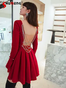 Hepburn Červená Výročná Schôdza Výkon Velvet Narodeninovej Party Šaty Žien 2023 Jar Nové Reťaze Sexy Backless Skladaný Mini Šaty